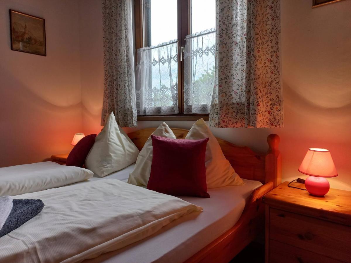 Appartements Direkt Am See Grundlsee Exteriör bild