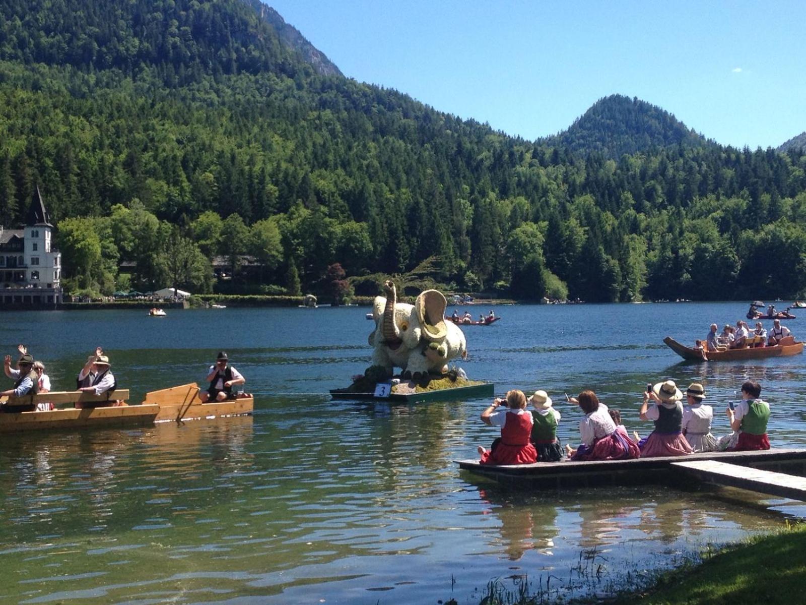 Appartements Direkt Am See Grundlsee Exteriör bild