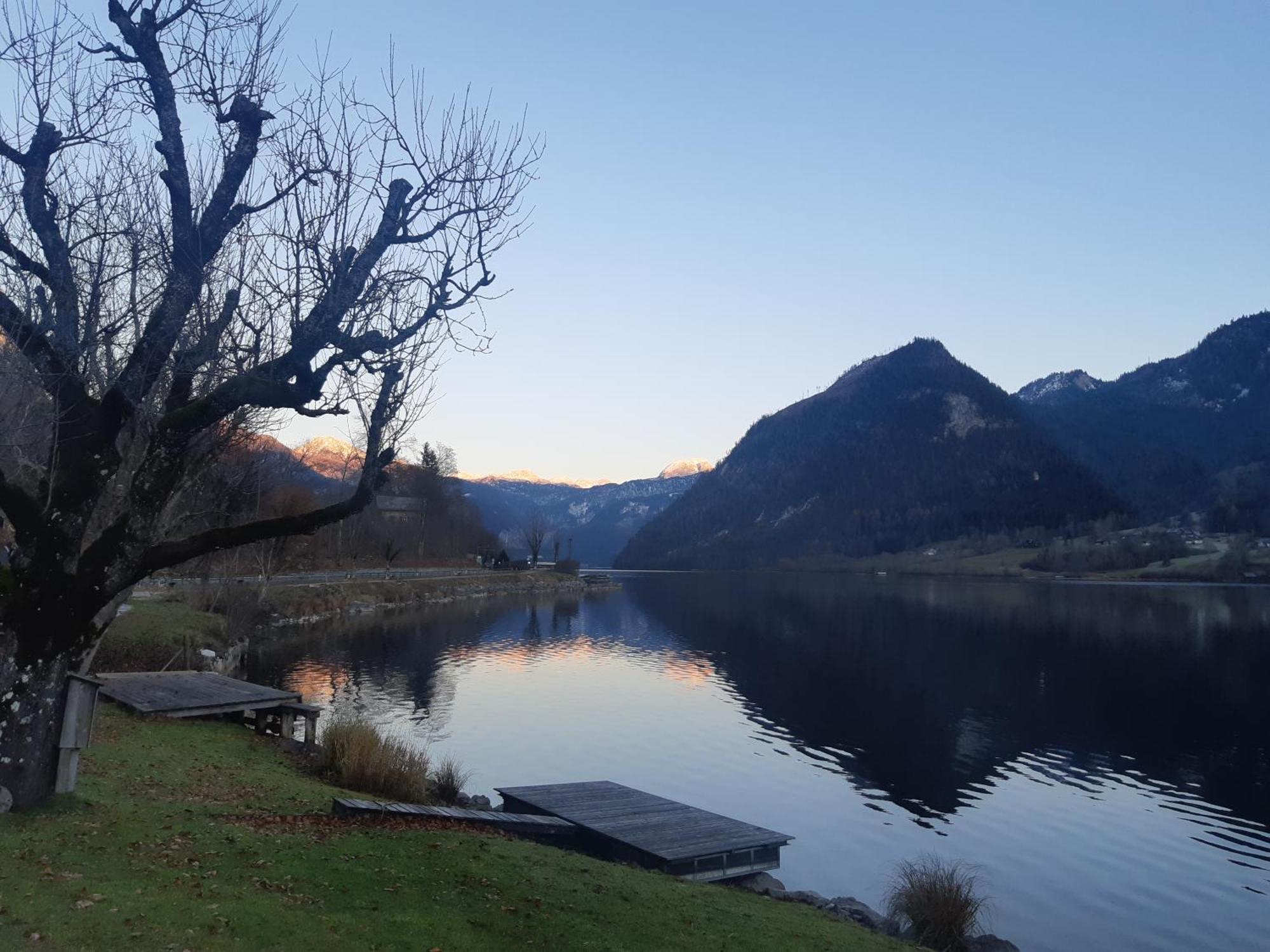 Appartements Direkt Am See Grundlsee Exteriör bild