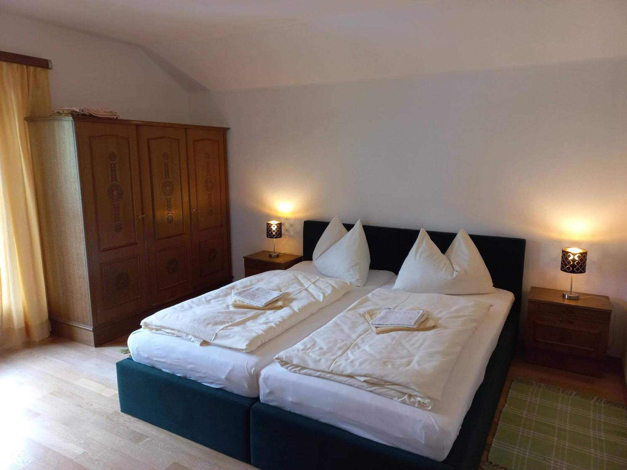 Appartements Direkt Am See Grundlsee Exteriör bild